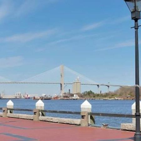 5Min To River Street, Dt - Spacious - Free Parking Savannah Kültér fotó
